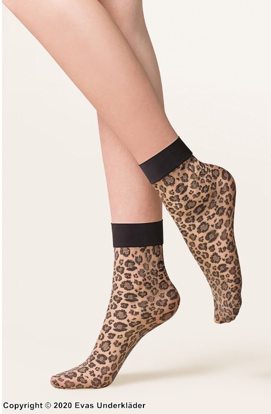 Women's socks, non-restrictive cuffs, leopard (pattern)